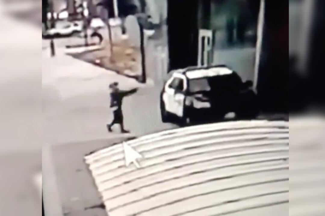 Gunman Who Shot Two LA Deputies Still Being Sought as Reward Eclipses $300,000