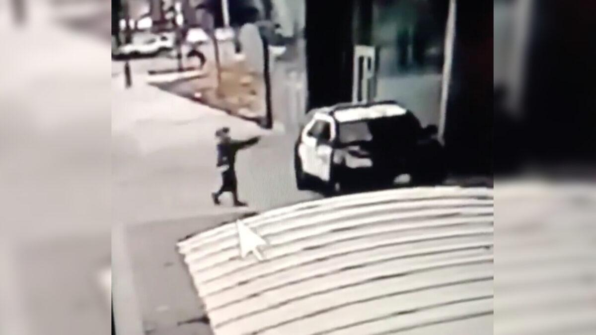 A man walks up to sheriff's deputies and opens fire without warning or provocation in Compton, Calif., on Sept. 12, 2020. (Los Angeles County Sheriff's Department via AP)