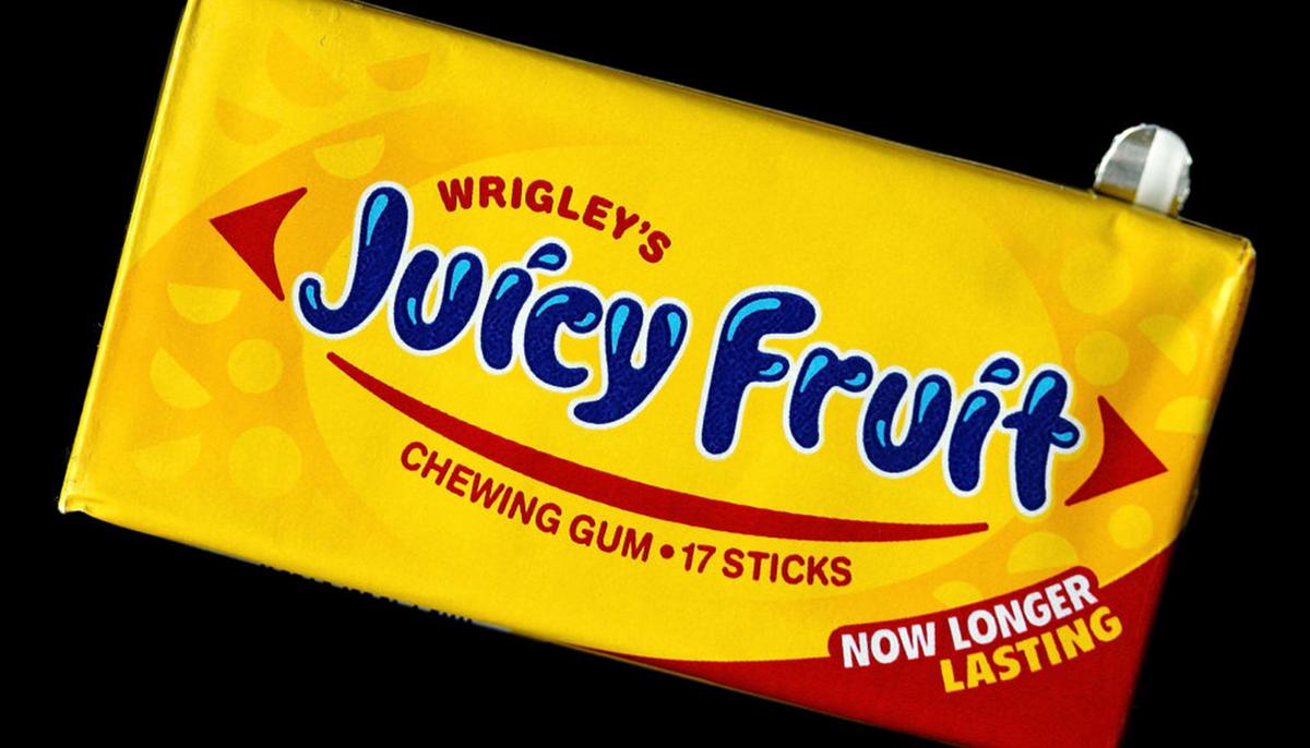 Kind WWII Vet Known for Handing Out Gum Will Have Casket Painted Like Pack of ‘Juicy Fruit’