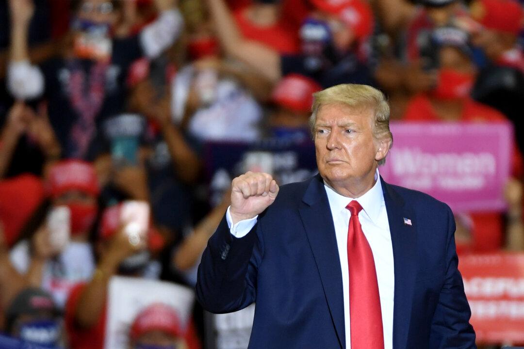 Trump: Anyone Who Murders a Police Officer Should Face Death Penalty