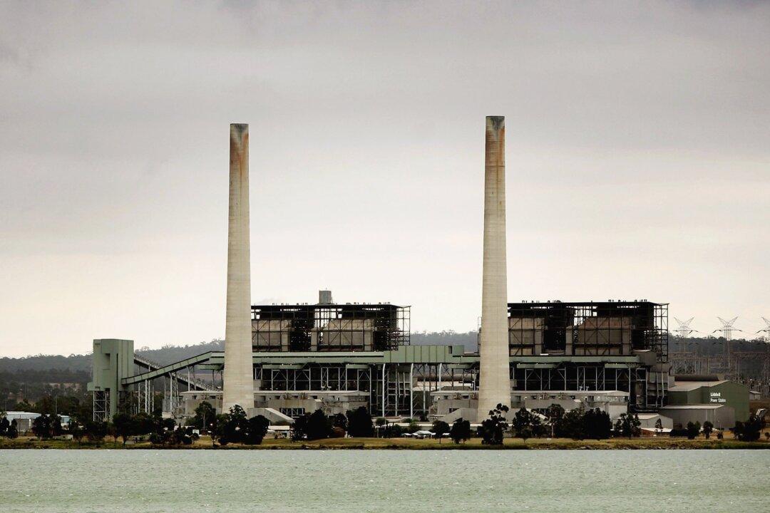 Build New Power Plant or We Will: Australian PM