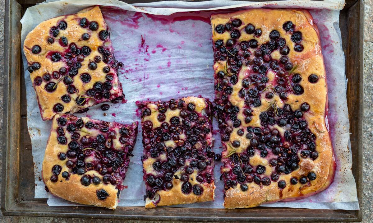 Celebrating the Grape Harvest With Schiacciata Con L’uva