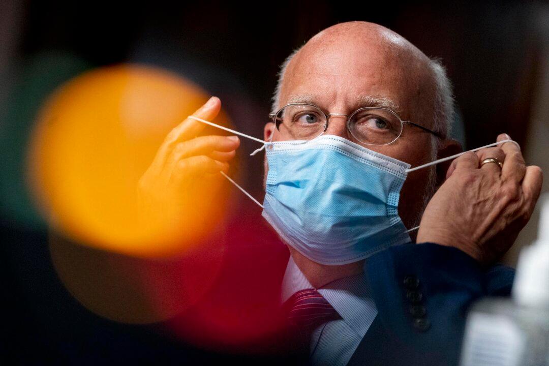 Masks ‘More Guaranteed’ to Be Effective Against CCP Virus Than Vaccine, CDC Director Says