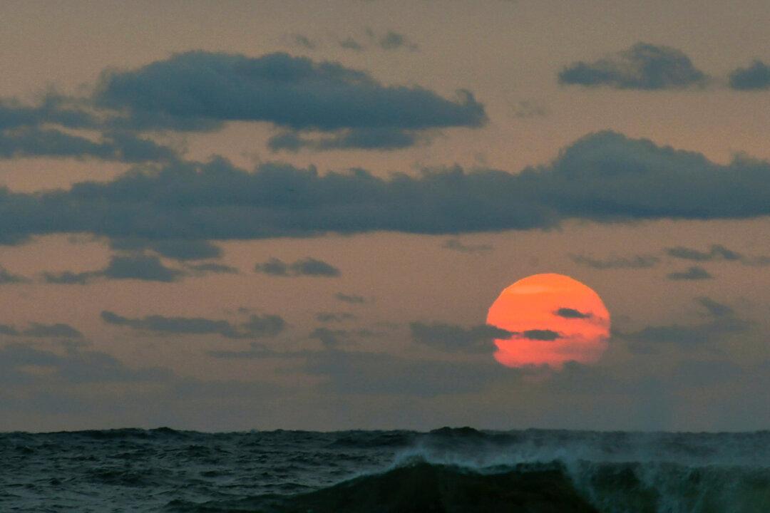 Wildfire Smoke Brings Haze, Vivid Sunsets to East Coast–and the Photos Are Incredible