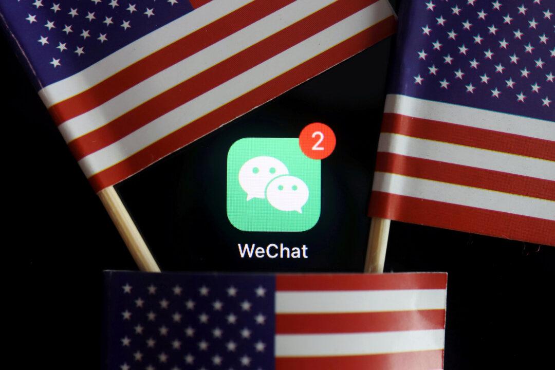 Chinese Netizens Debate Alleged US Election Fraud, Posts Get Censored