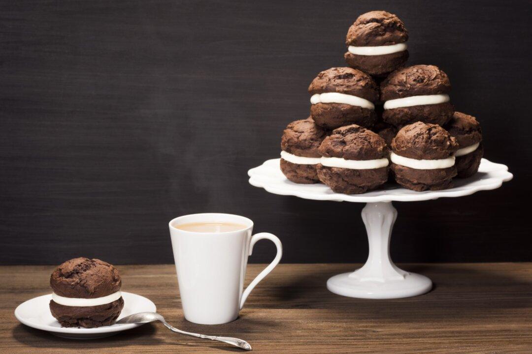 Whoopie Pies: Old-Fashioned Treats Worth Cheering For