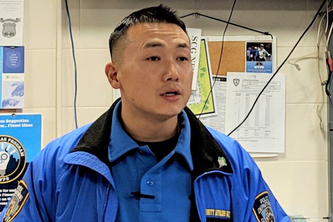 Prosecutors Drop Charges Against NYPD Officer Accused of Spying for China