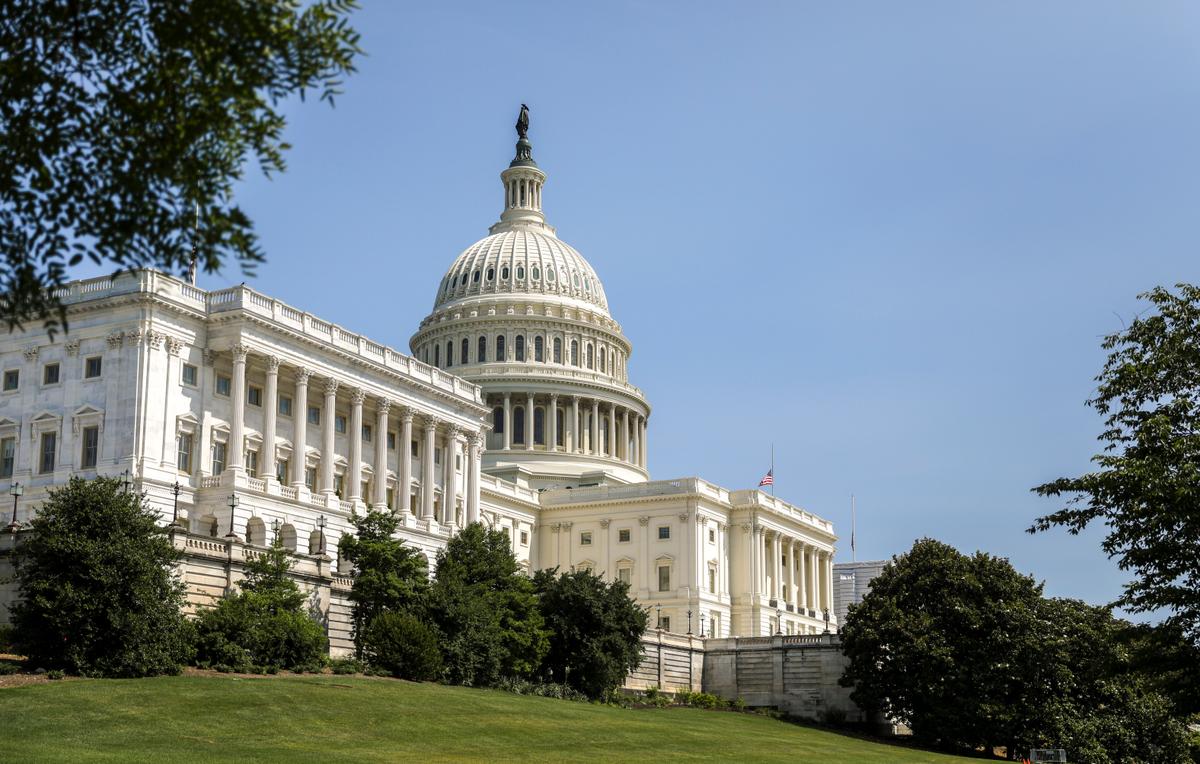 CBO Projects Massive Federal Deficits; House Dems Want Earmarks