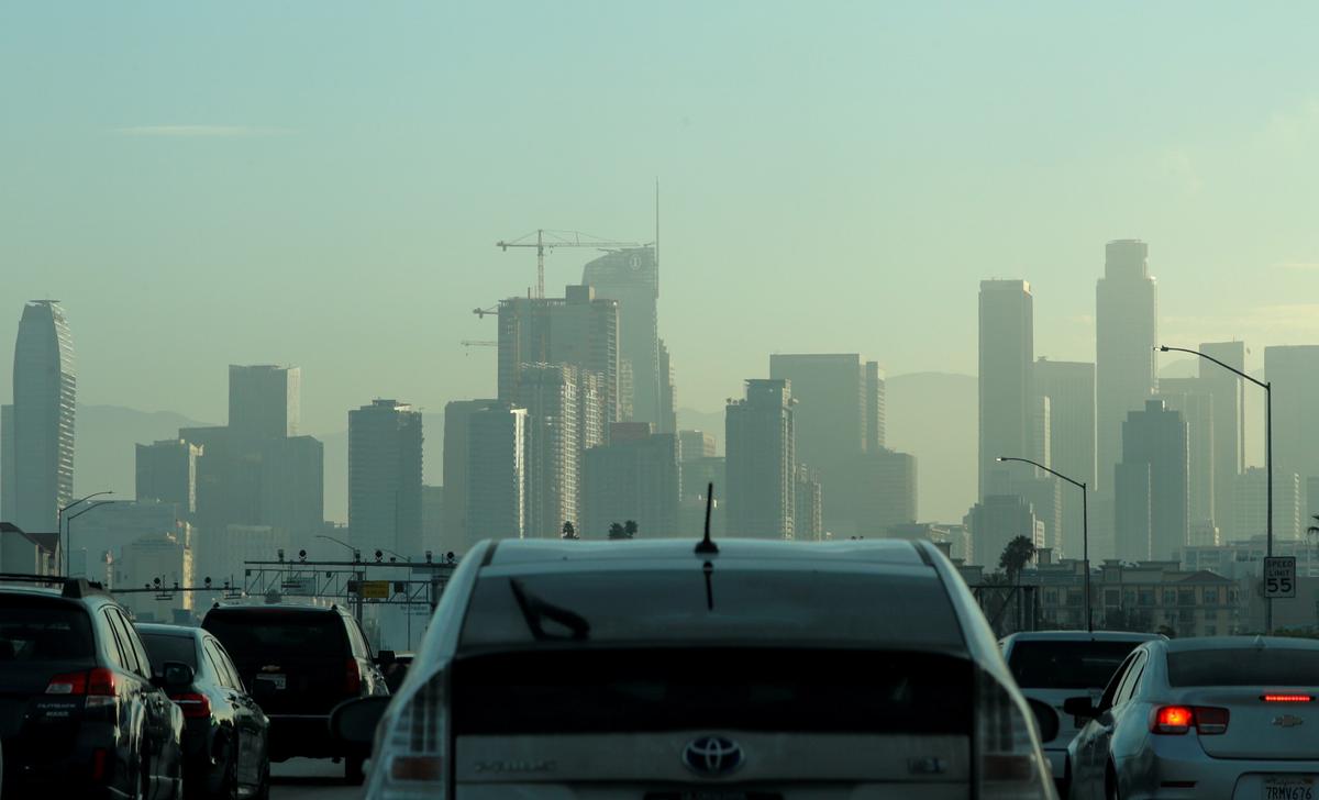 Taxpayers Fleeing California Take $8.8 Billion in Gross Income to Other States