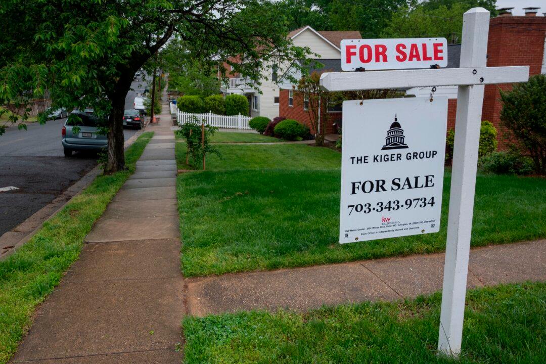 Landlords’ Group Sues CDC Over Pandemic-Era Eviction Moratorium