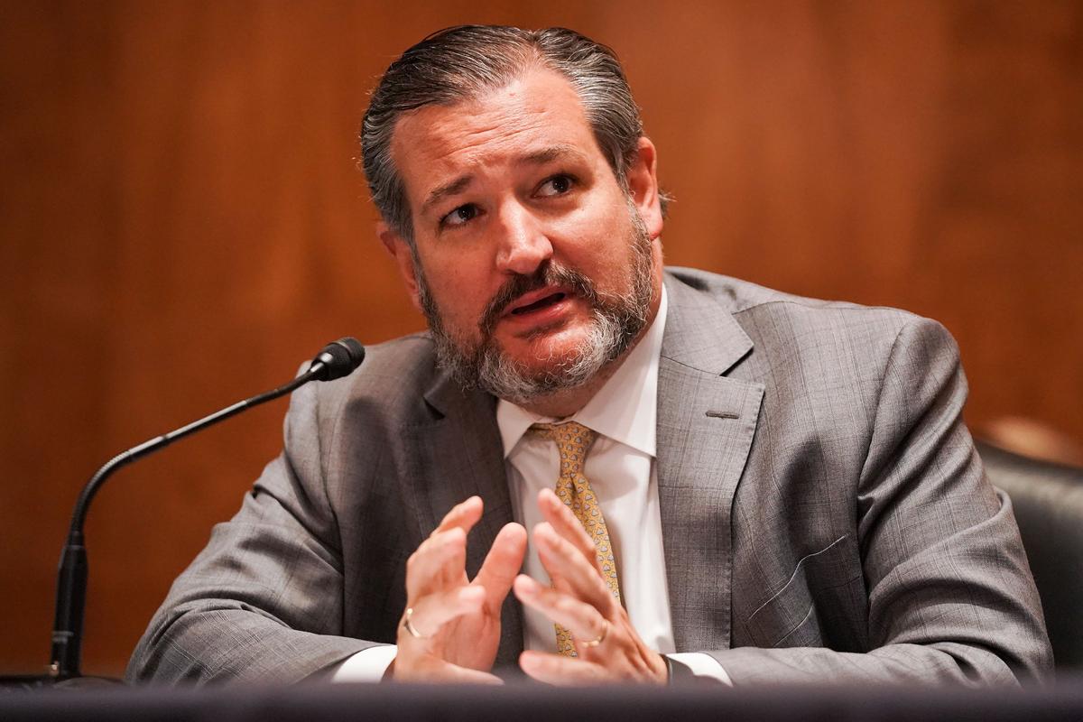 Cruz Blocks Senate Resolution Honoring Ruth Bader Ginsburg