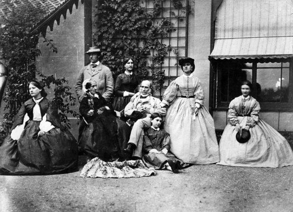 It was during the Victorian era that middle-class values became universal, explains William Lind. Values like hard work, saving, and honesty were prevalent across classes. (Hulton Archive/Getty Images)