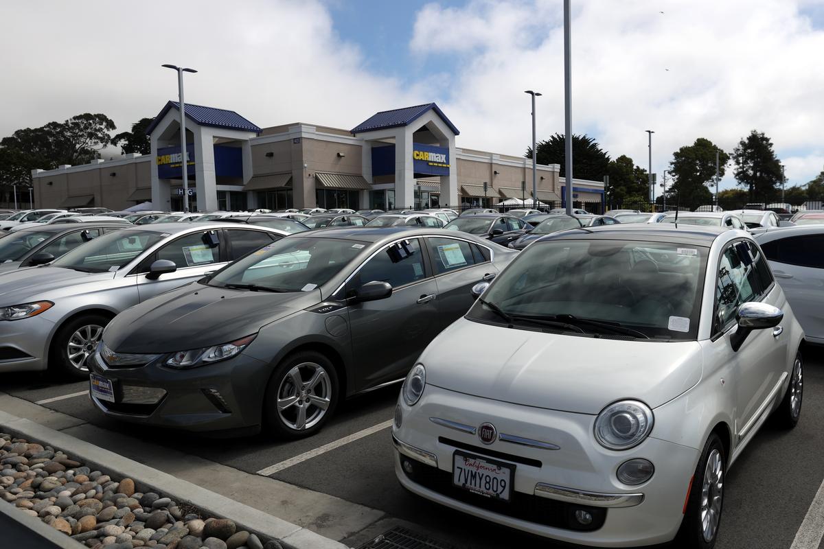 Newsom’s Ban on Gas-Burning Cars Predictably May Have Unintended Consequences