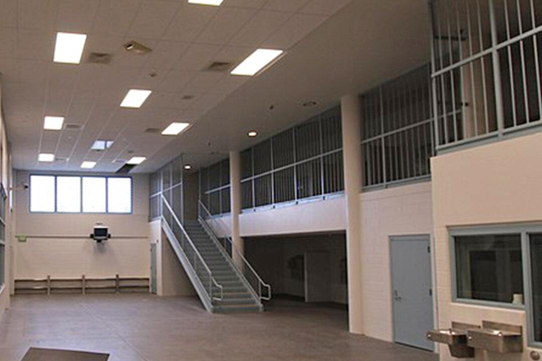 Oregon Prison to Be Repurposed to Provide Homes for the Homeless in October