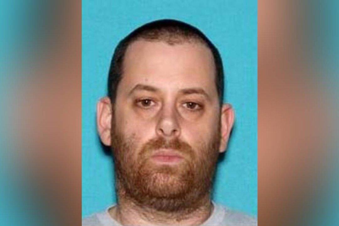 Fugitive on FBI’s 10 Most Wanted List Arrested in Spain