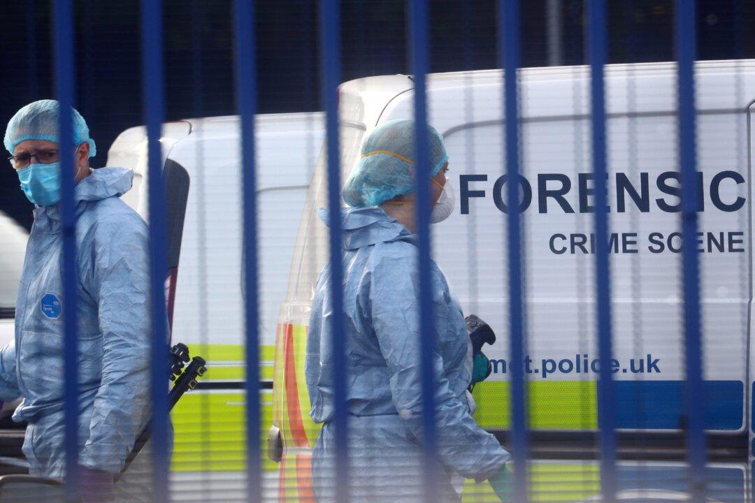 Police Officer Shot Dead at Custody Centre in London