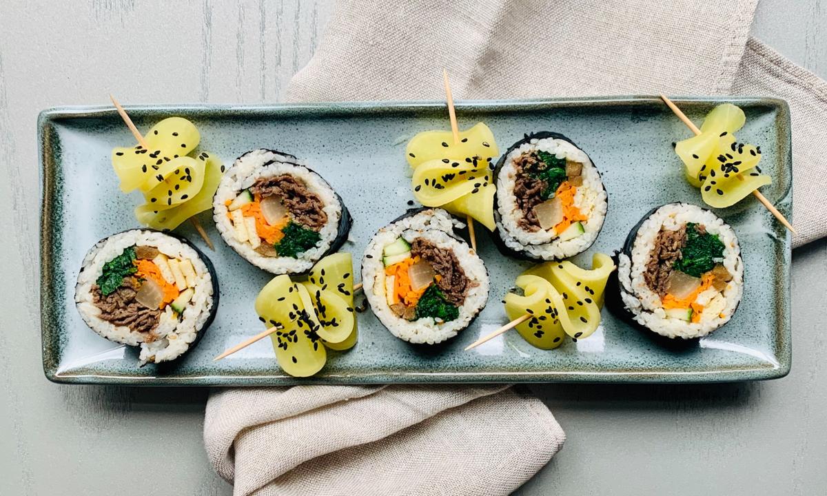 Bulgogi Kimbap (Korean Rice Rolls)