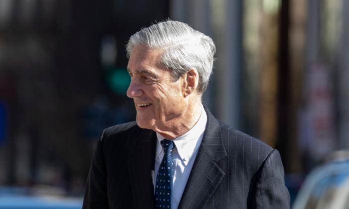 Mueller Team Members Joked About Wiping Phones, FBI Agent Says