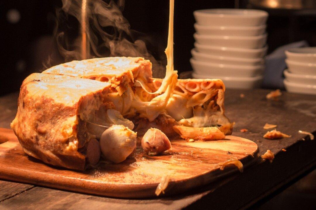 Timballo: The Ultimate Italian Pasta Bake