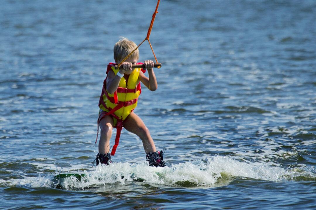 Mom Warns Parents After Son Dies of ‘Open-Air’ Carbon Monoxide Poisoning Motorboating