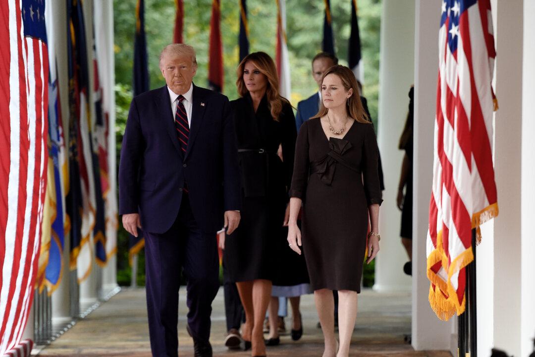 Trump, Republicans Urge Democrats to Handle Barrett Nomination With Respect