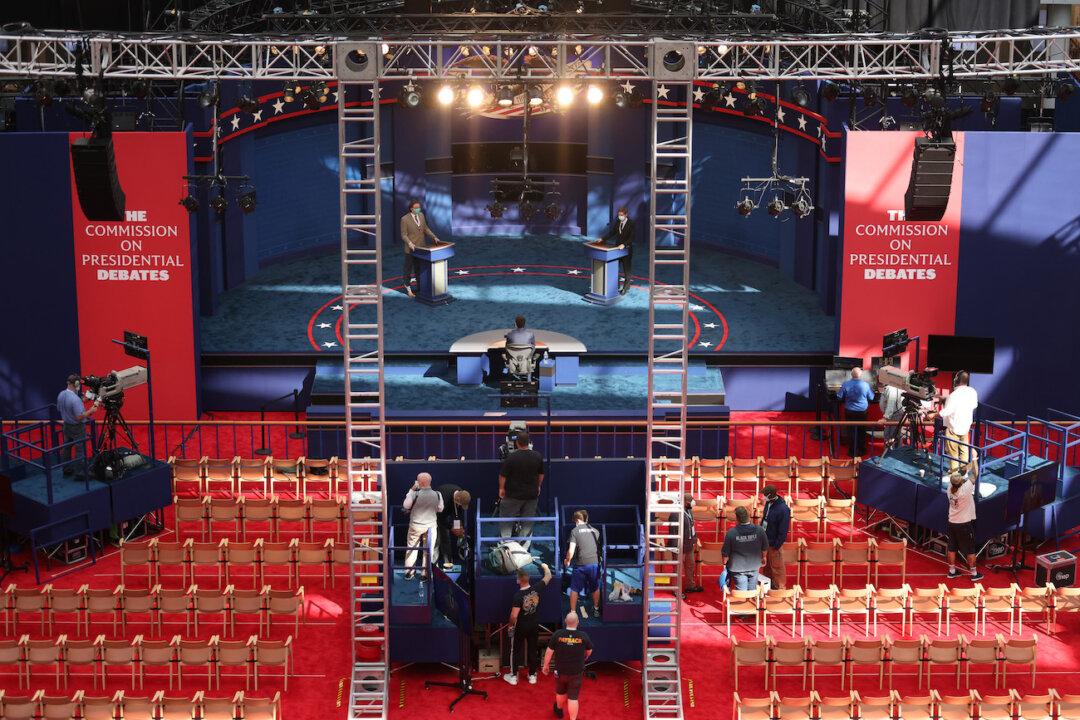 Trump and Biden Will Not Shake Hands at First 2020 Presidential Debate, Commission Rules