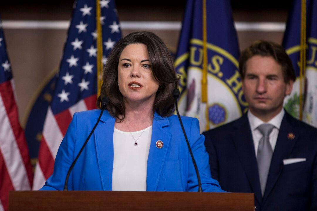 Democratic Congresswoman Criticizes DC Soft-on-Crime Policy After Elevator Assault