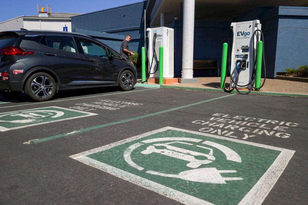 Democrats’ Infrastructure Proposal Unfocused, Possibly Superfluous: Expert