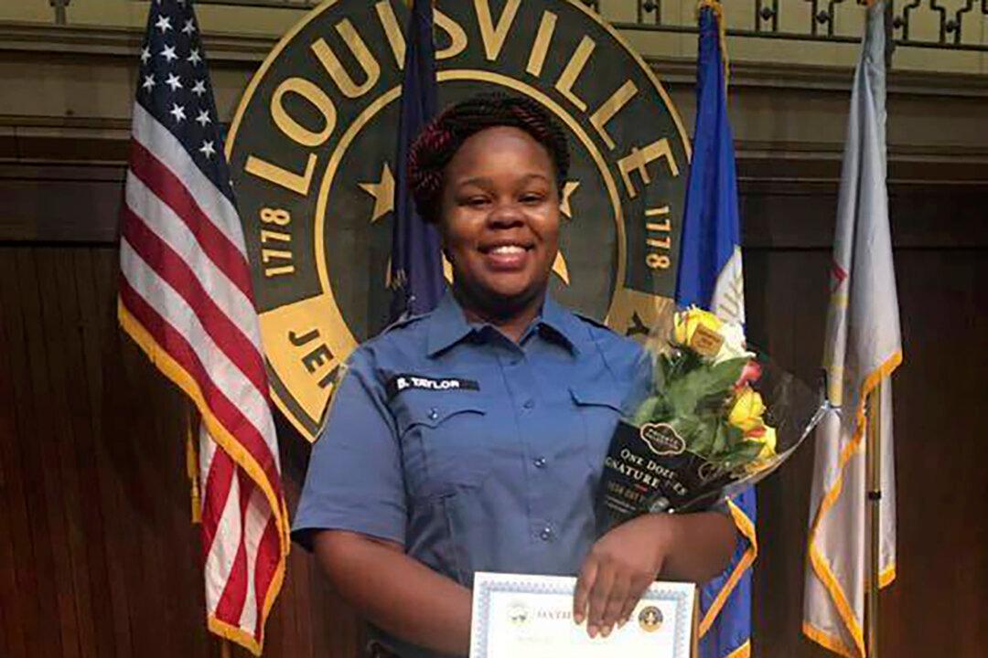Louisville Police Department Fires 2 More Officers in Breonna Taylor Case