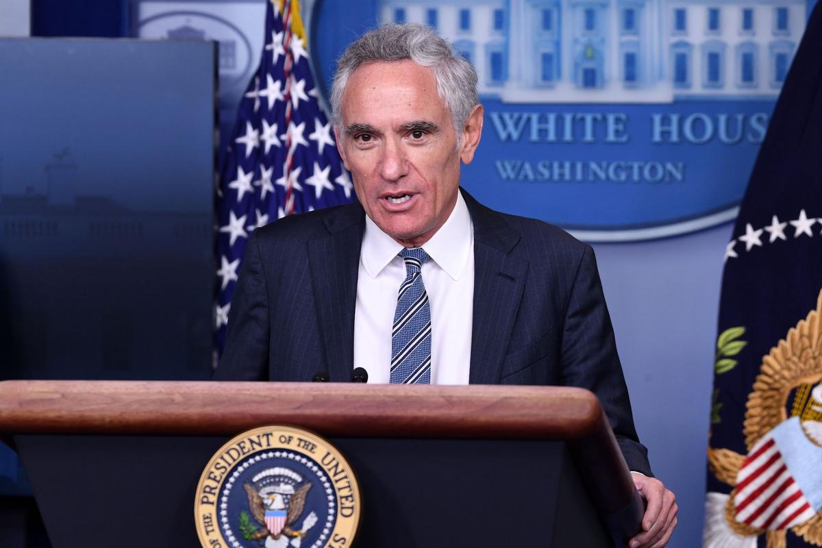 White House Adviser Expects ‘Complete, Full, and Rapid Recovery’ for Trump and Wife