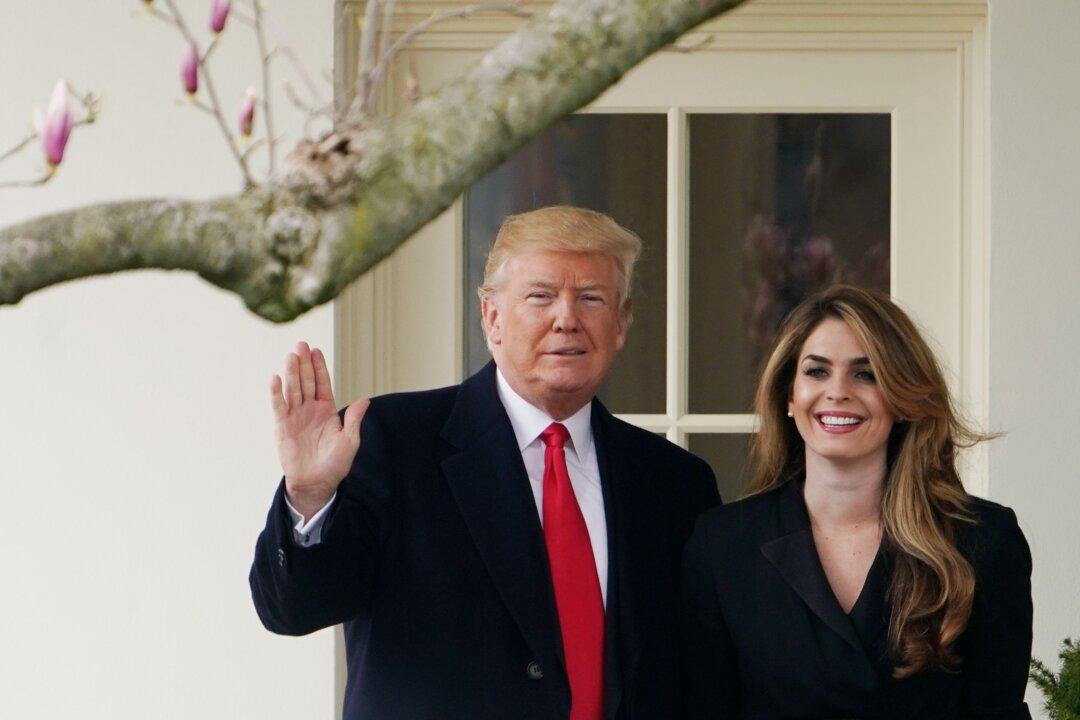 Trump, Melania in Quarantine After White House Aide Hope Hicks Tests Positive for COVID-19