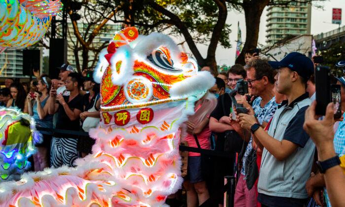 Lions Dance as Australian Cities Ready for Lunar New Year Festival