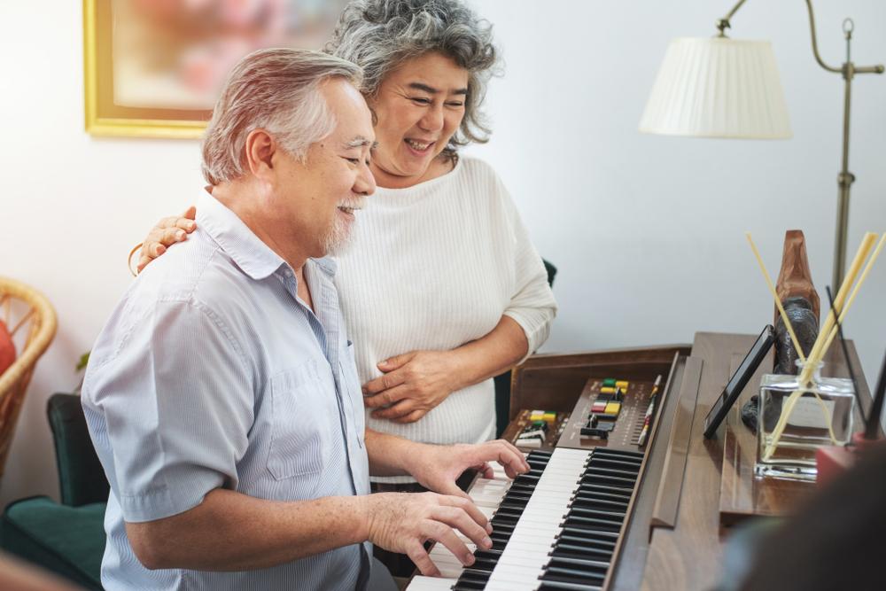 A High 5 for Amateurs: The Arts, Joy, and Love