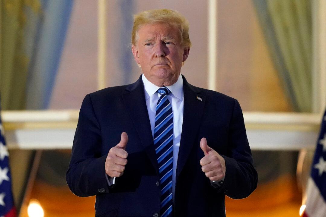 Trump Looking at 10 Piecemeal Aid Bills, White House Says