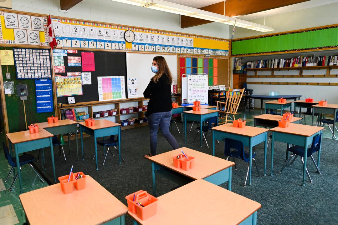 Toronto School Board to Move Hundreds of Elementary Teachers From In-person to Online Teaching