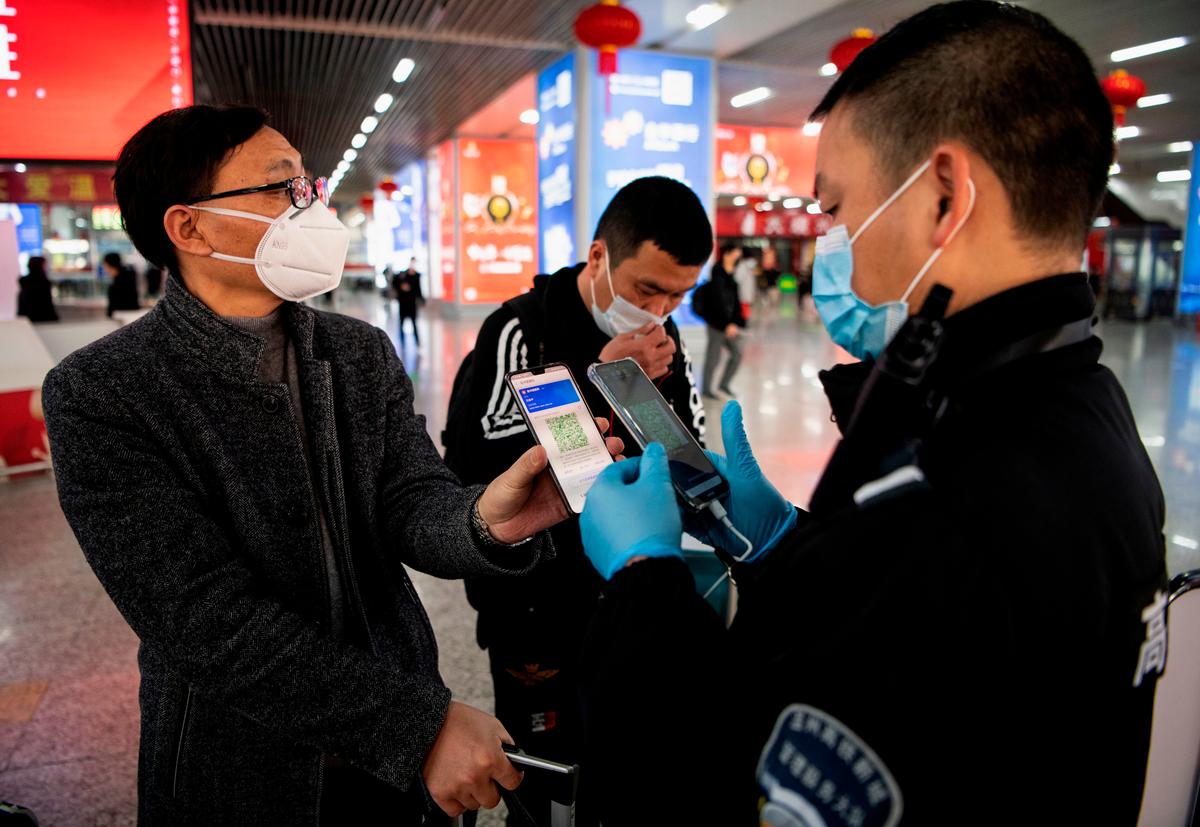 Chinese Citizens Concerned After Beijing Introduces COVID-19 Vaccination in QR Code