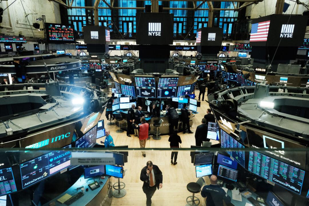 5 Reasons Your Financial Adviser Won’t Let You Buy Physical Gold & Silver