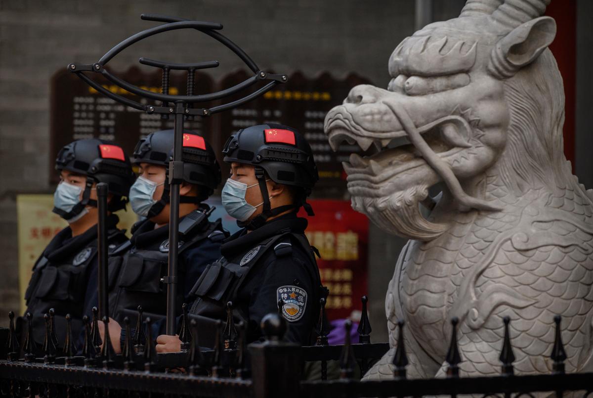 Chinese Regime Claims Economic ‘Recovery’ After National Holiday Week