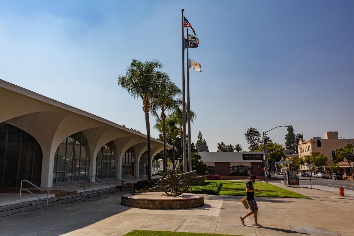 Orange Puts a Temporary Halt to Neighborhood Dorm Construction