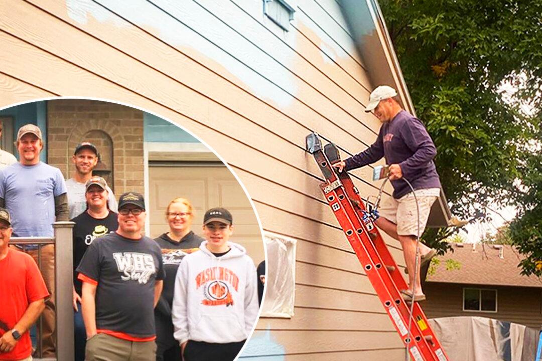 Man With Terminal Cancer Fulfills Dying Wish to Paint House for Wife–Thanks to Community