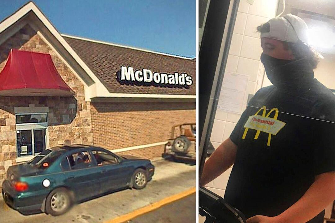 McDonald’s Employee Pays for Tearful, Stressed Mom’s Order After She Forgot Her Wallet