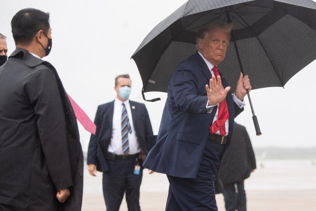 Trump Tweets Weren’t Declassification Orders, White House Says