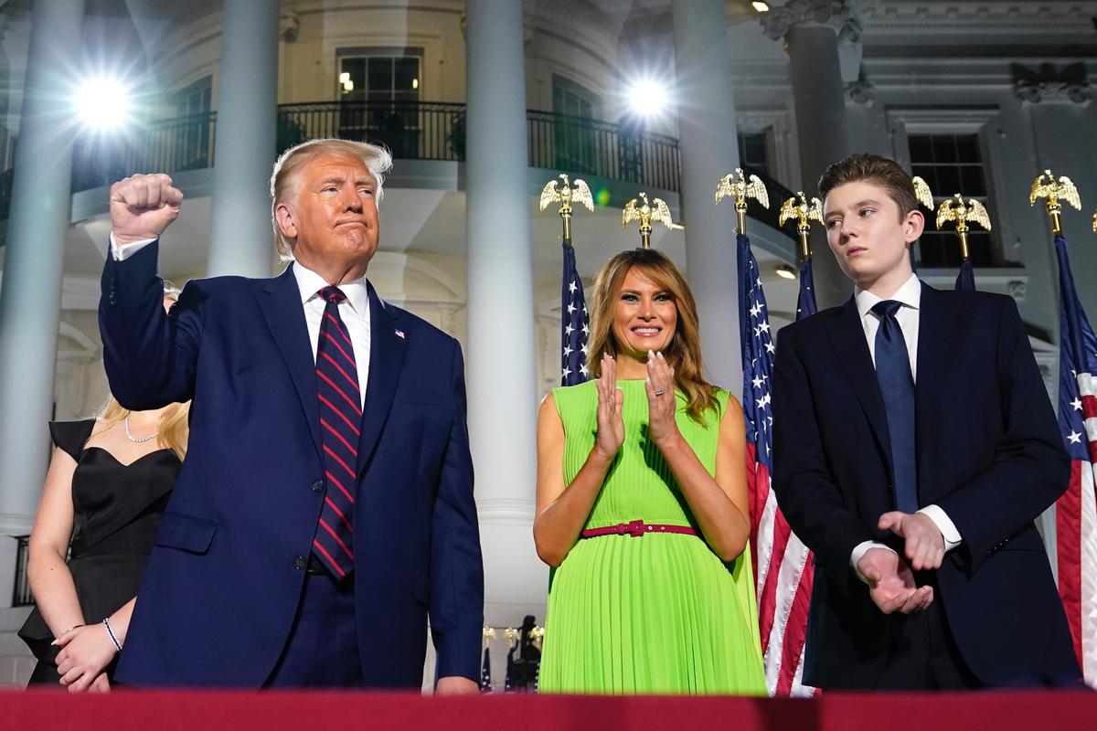 Melania Trump Will Return to Campaign Trail This Week: Spokeswoman