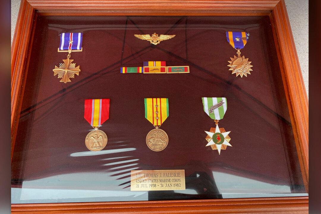 Virginia Sheriff Replaces Marine Corps Vietnam Veteran’s Medals Stolen in Burglary