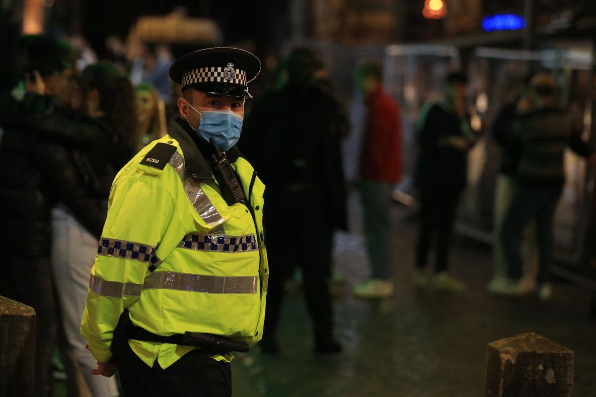 UK Police Given Access to Details of People Told to Self-Isolate