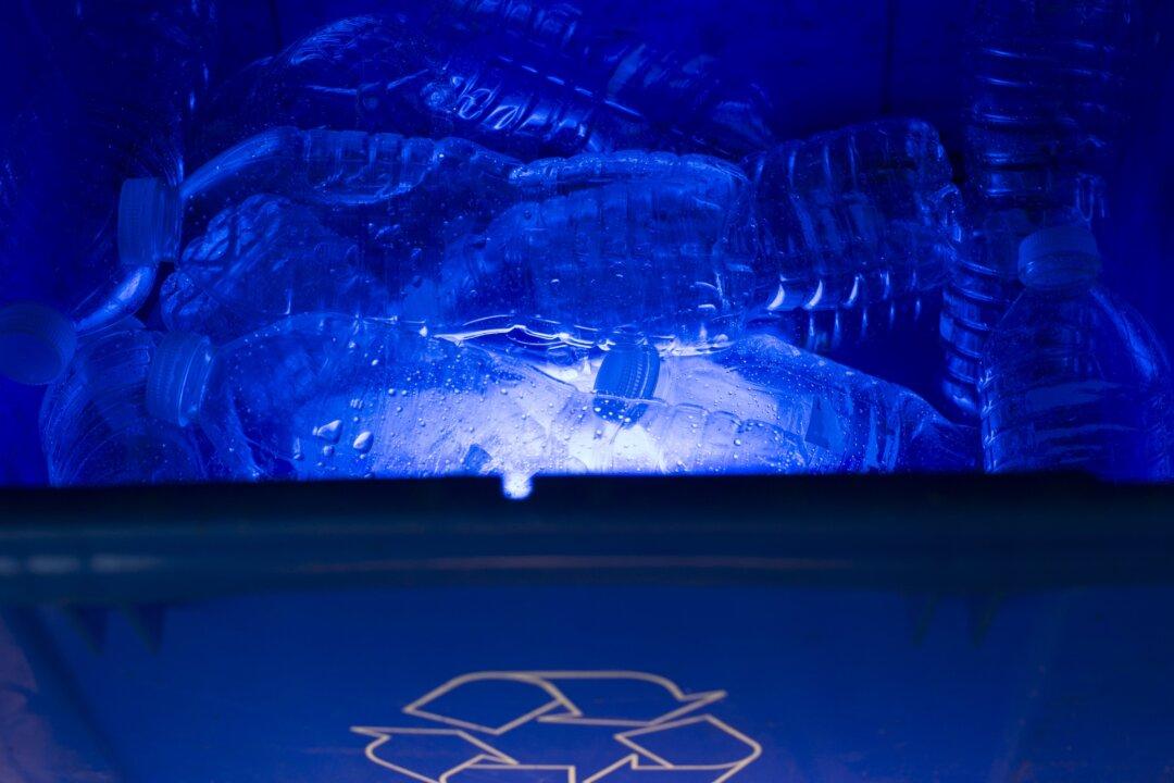 Ontario Expanding List of Items Accepted in Blue Box Recycling Program