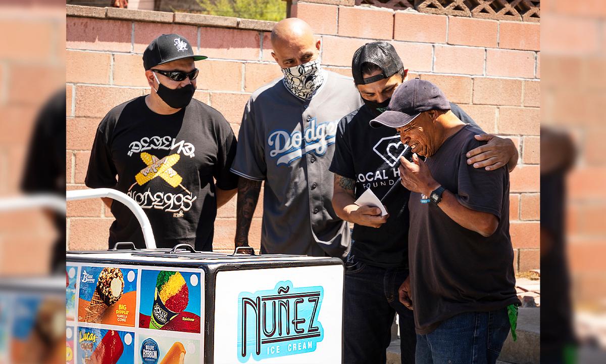 Long Beach Ice Cream Street Vendor’s Cart Was Stolen–Then Locals Raise $11K to Replace It