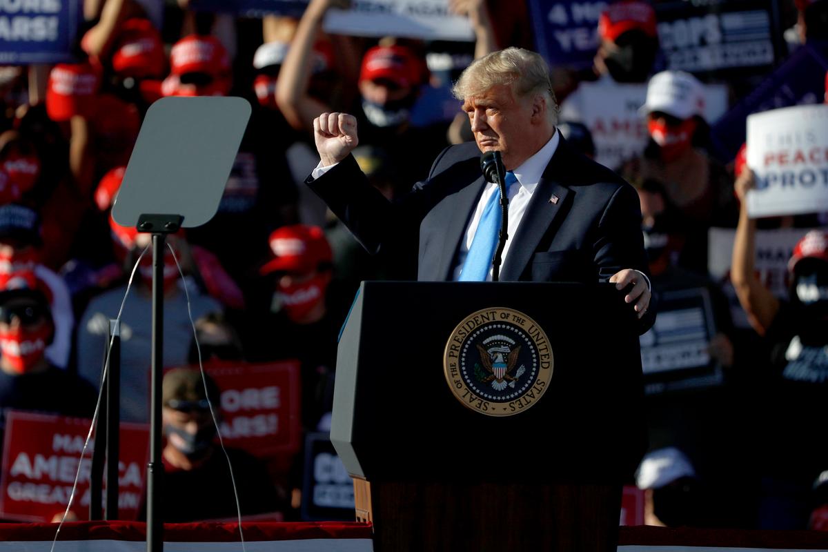 Trump Says He’s ‘All You Have’ Standing Between 2nd Amendment and ‘Chaos’