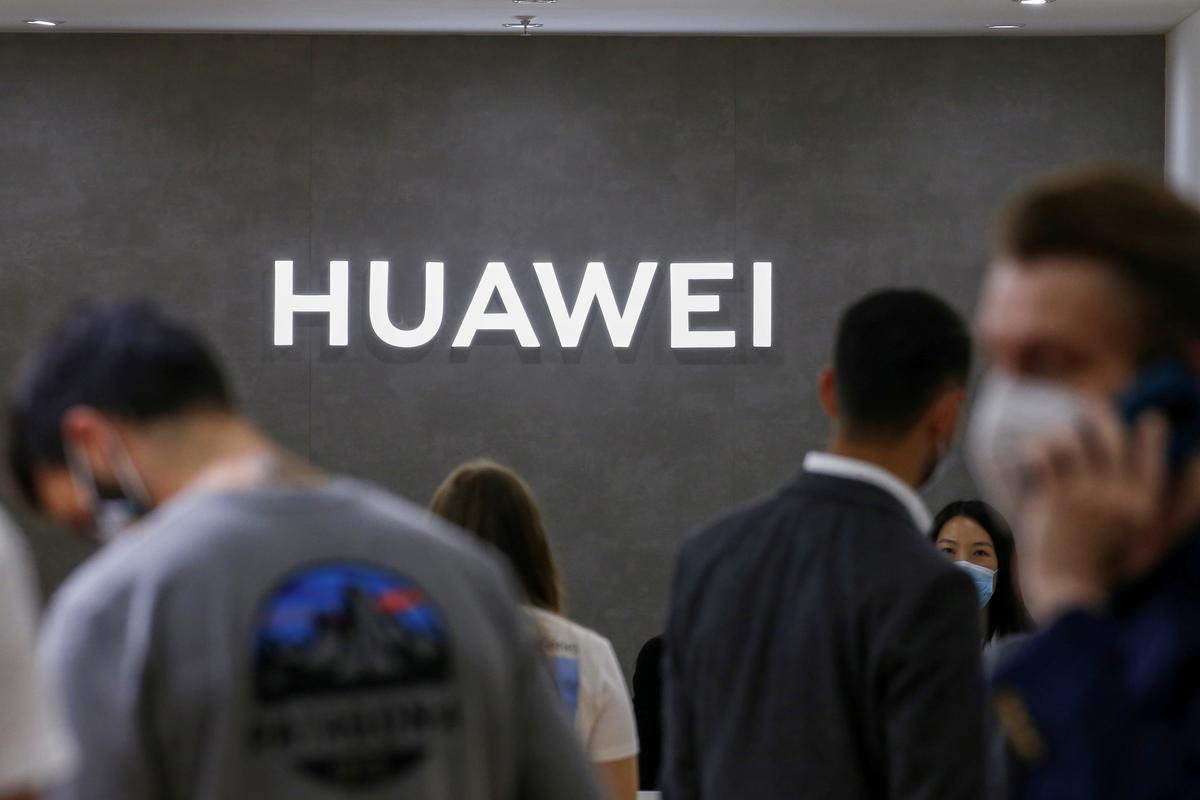 The Huawei logo at the IFA consumer technology fair, amid the coronavirus disease (COVID-19) outbreak, in Berlin on Sept. 3, 2020. (Michele Tantussi/Reuters)