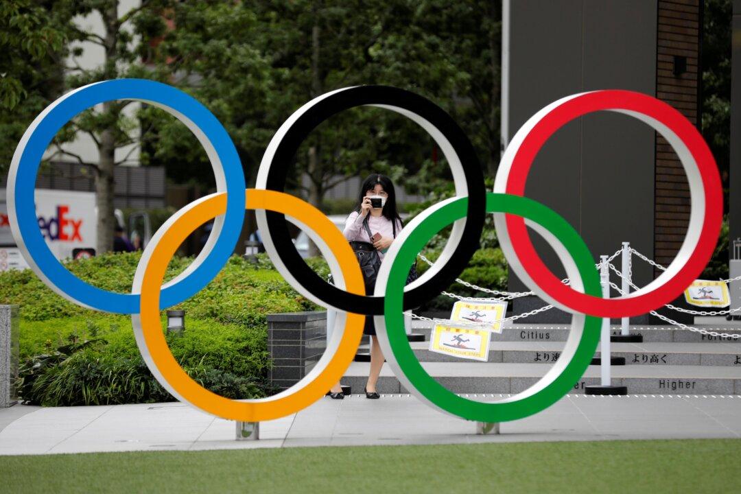 IOC Accepts CCP’s Offer of China-Made Vaccines; Team Japan Declines